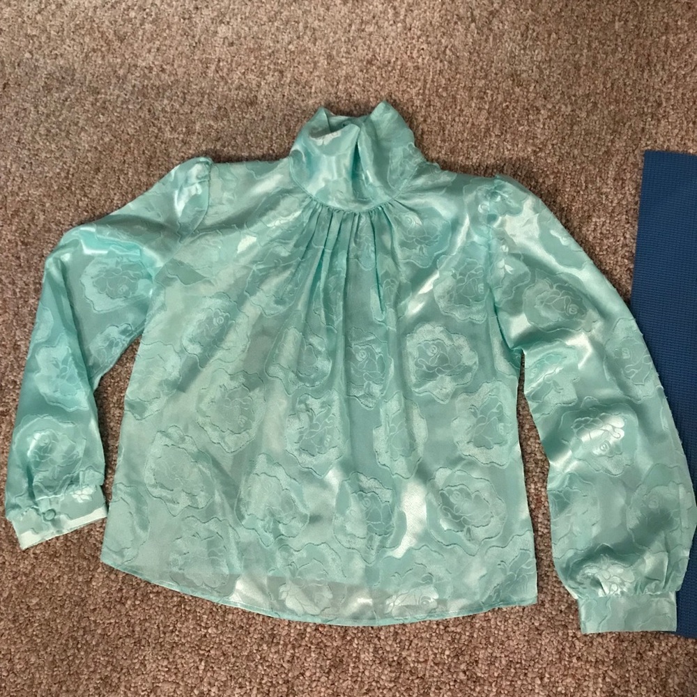 Vintage blouse ❌ SOLD ❌